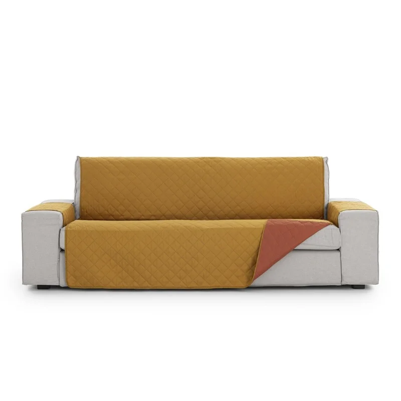 Funda acolchada Modelo Noruega para sofá. Funda acolchada Modelo Noruega para sofá.