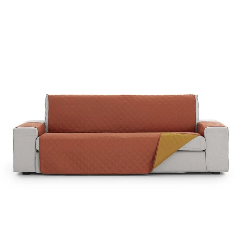 Funda acolchada Modelo Noruega para sofá. Funda acolchada Modelo Noruega para sofá.