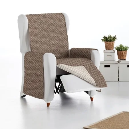 Funda acolchada Modelo Mist para sillón relax.
