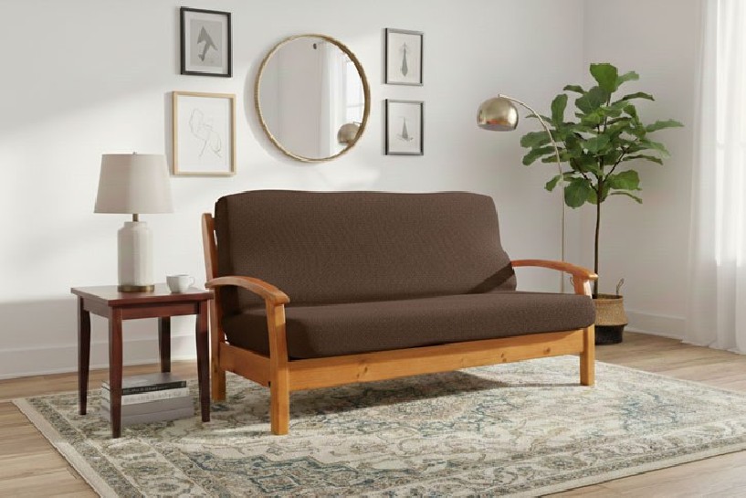 Funda bielástica para sofá cama nido con brazos de madera – Modelo Cora