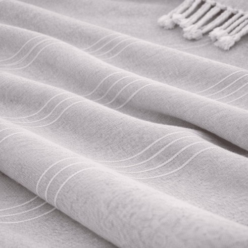 Plaid Foulard multiusos con flecos — Algodón y poliéster para sofá y cama