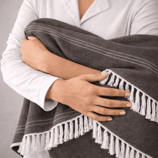 Plaid Foulard Multiusos para sofá y cama con flecos