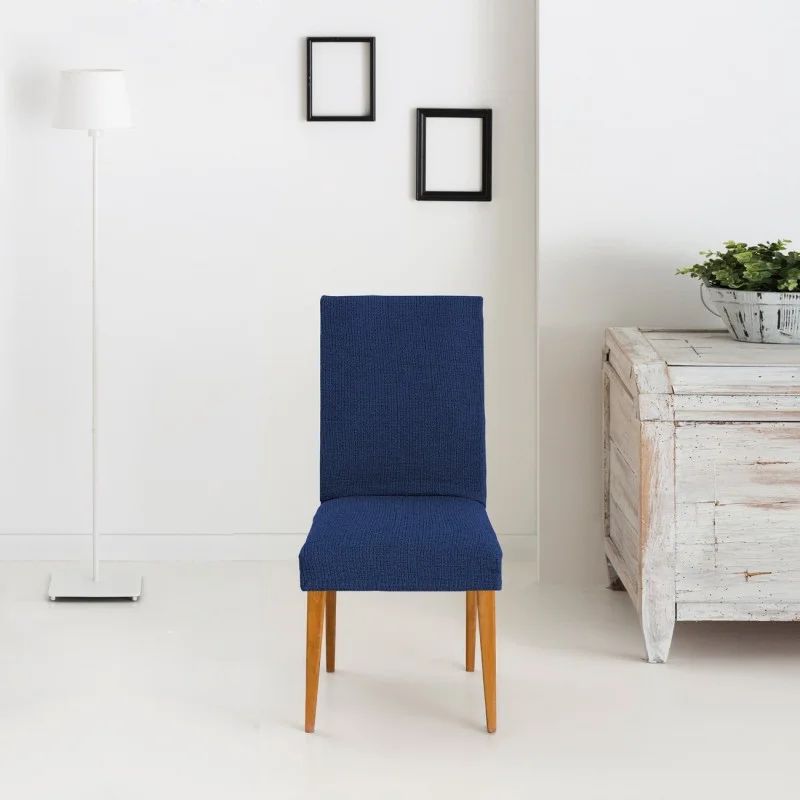Pack dos fundas bielásticas con respaldo para silla modelo Dorian – Renovación y Estilo