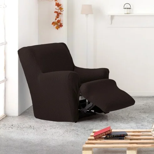 Funda bielástica para sillón relax pies juntos Cora | Cobertura total con diseño elegante